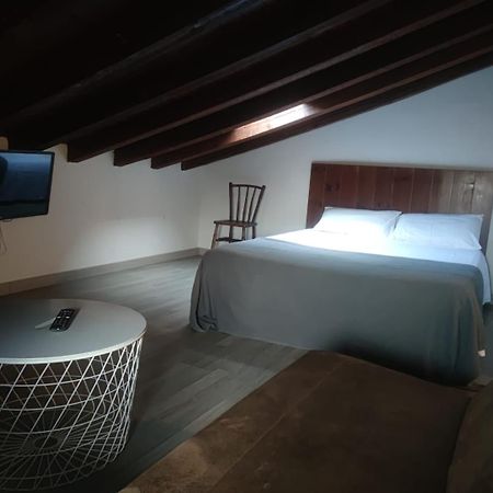 Hotel Papamoscas La Hiruela Luaran gambar