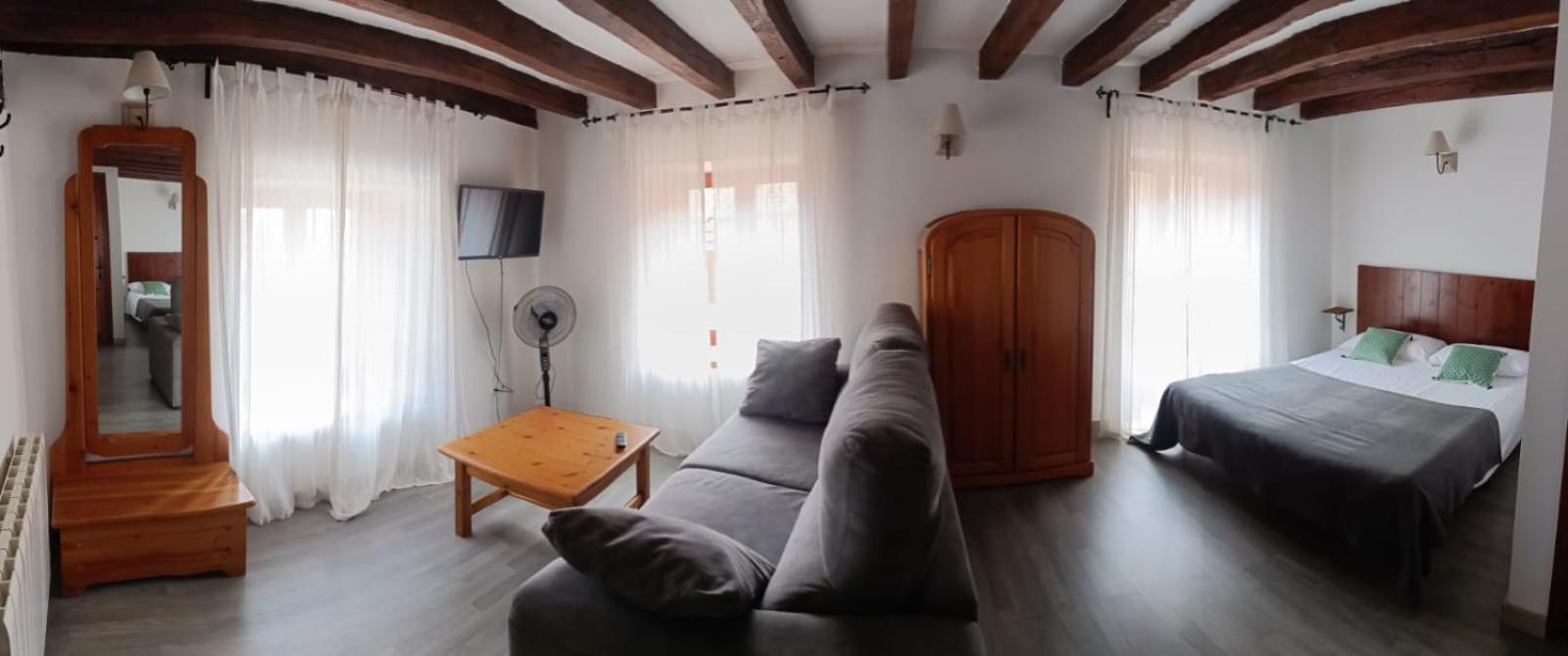 Hotel Papamoscas La Hiruela Luaran gambar